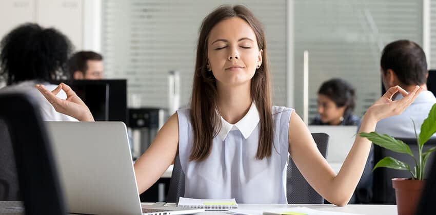 How to Eliminate Work Distractions: 8 Tips